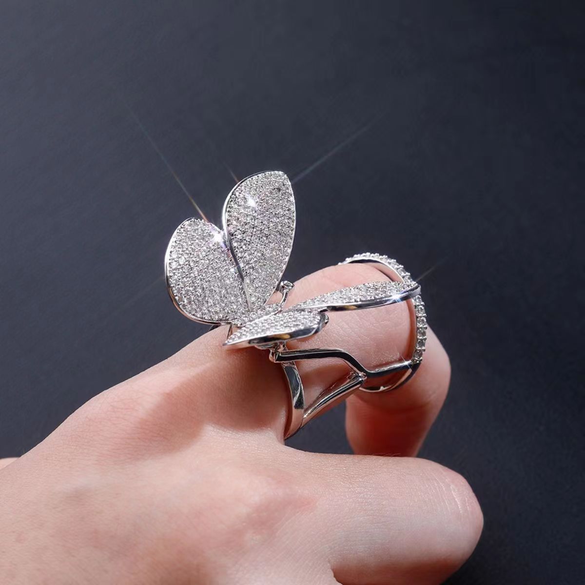 ⏰LAST DAY 60% OFF 🦋💎The Butterfly Ring That Flutters When You Move